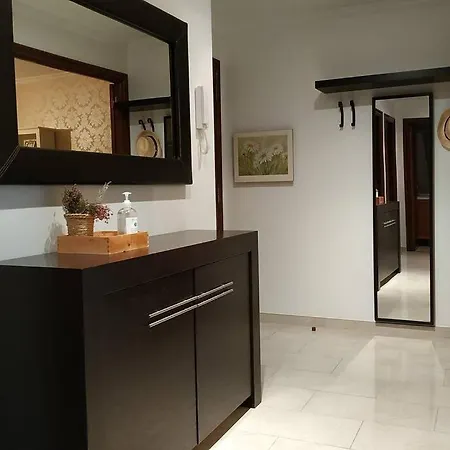 Marina's Coastal Apartamento