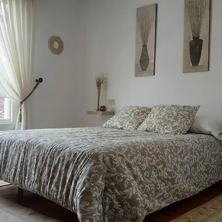 Marina's Coastal * Ribeira